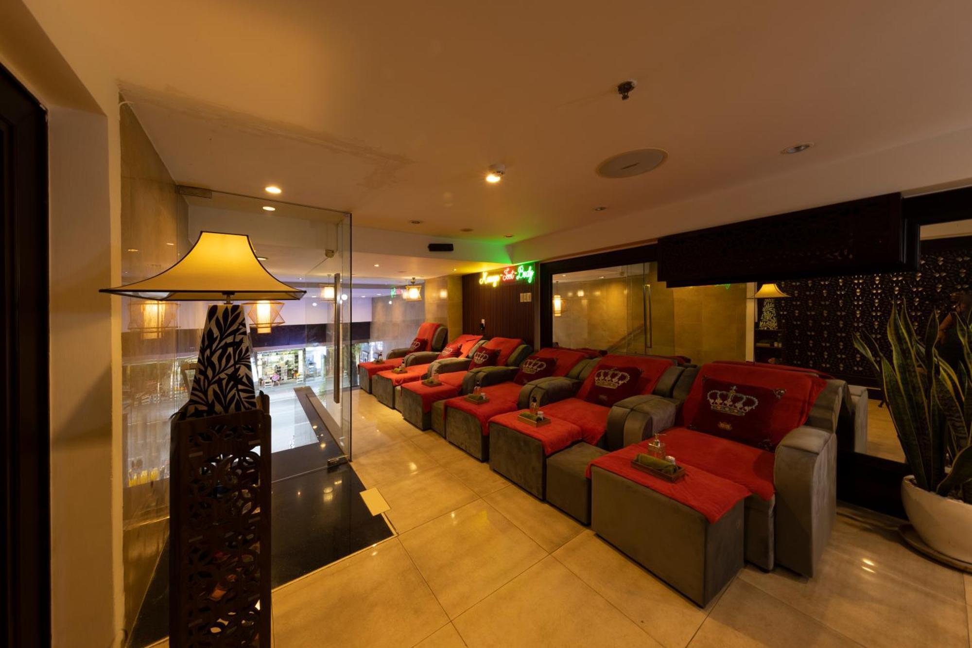 Anpha Boutique Hotel Хошимин Экстерьер фото