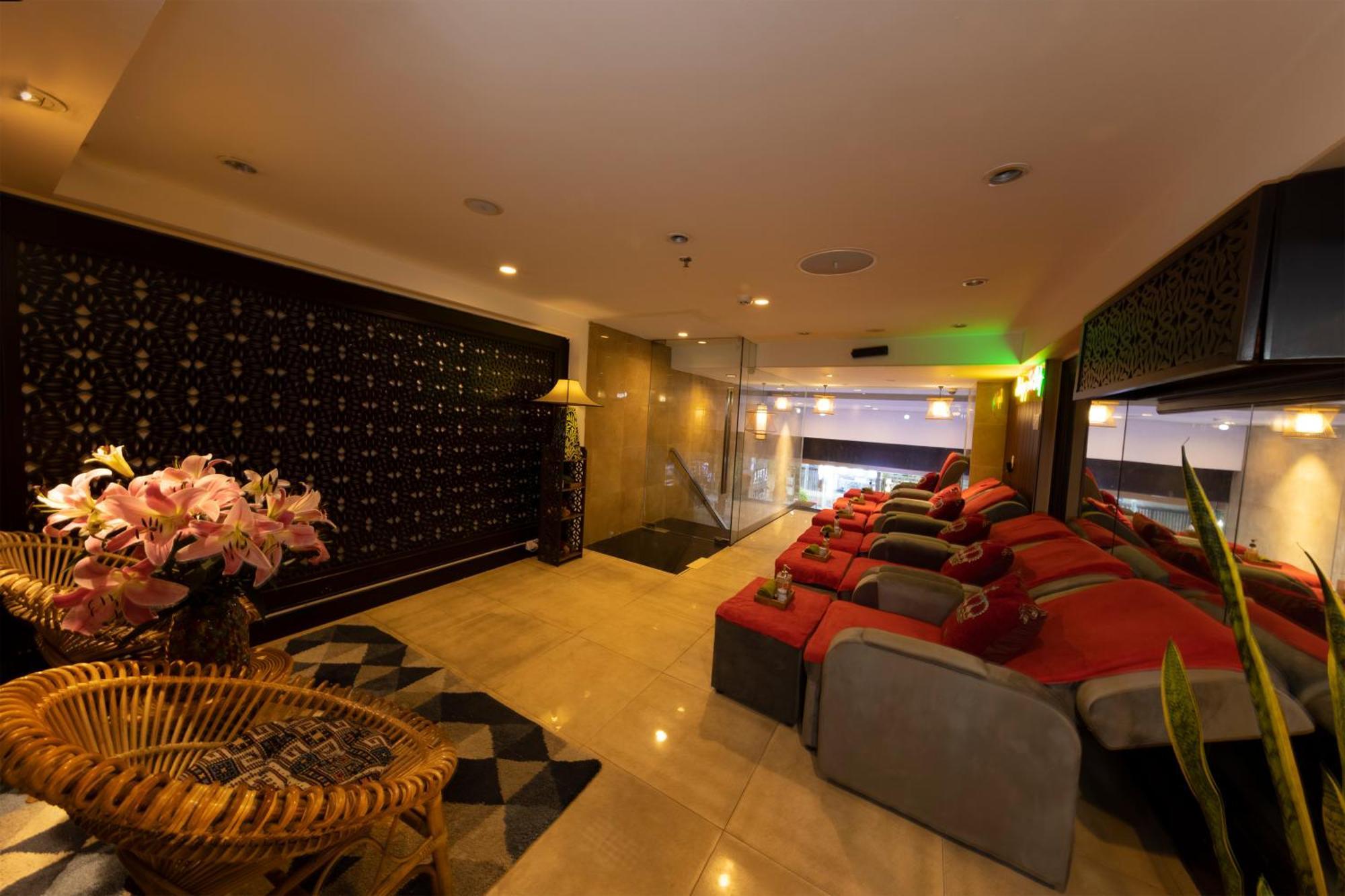 Anpha Boutique Hotel Хошимин Экстерьер фото